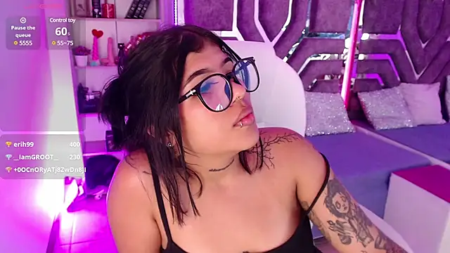 AliceWalker 11 online show from March 2025 02:43:01 AM