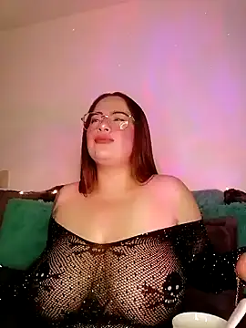 soofy   online show from December 2025 04:20:03 AM