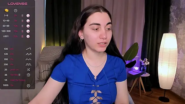 Snapshot of hannacheekss_ chatting on February 2025 04:58:01 AM hannacheekss online show from February 2025 04:58:01 AM