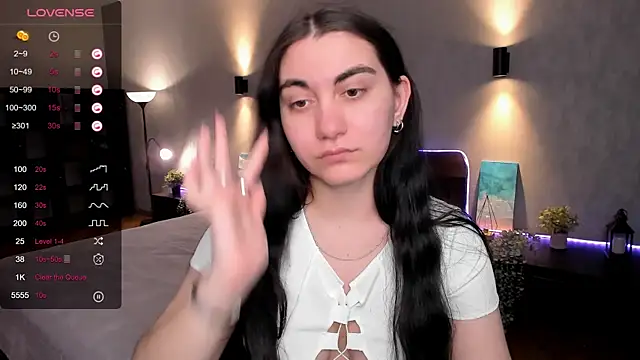 Snapshot of hannacheekss_ chatting on March 2025 05:29:02 AM hannacheekss online show from March 2025 05:29:02 AM