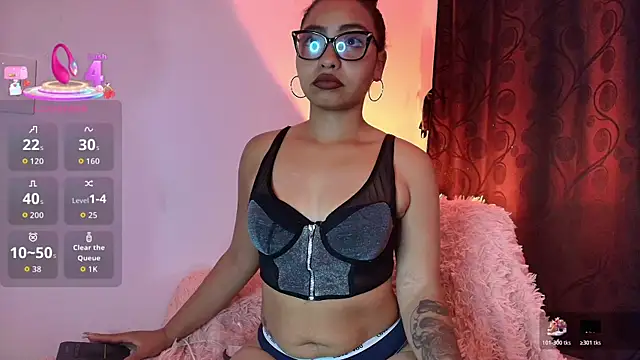 Snapshot of Dailyn_Adams chatting on March 2026 07:09:02 AM Dailyn Adams online show from March 2026 07:09:02 AM