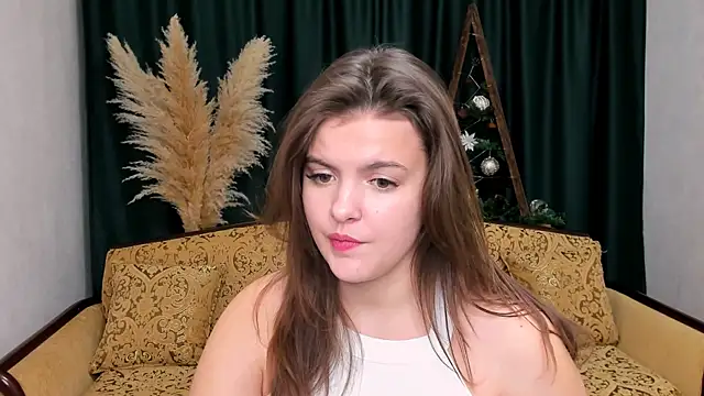 Snapshot of showmeparadise chatting on January 2025 06:07:01 PM showmeparadise online show from January 2025 06:07:01 PM