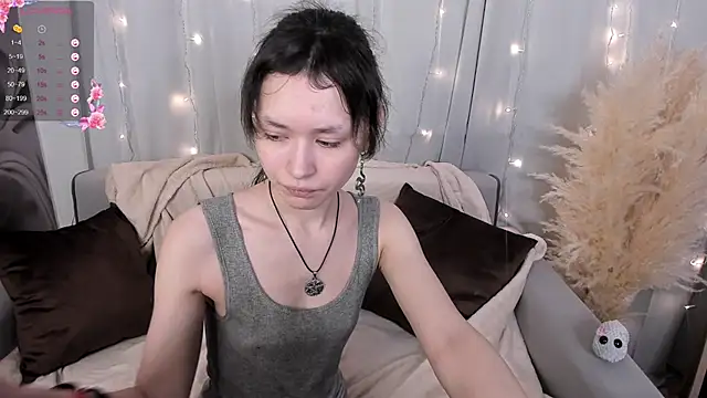 Snapshot of Emily_Strikeee chatting on January 2025 09:57:01 AM Emily Strikeee online show from January 2025 09:57:01 AM