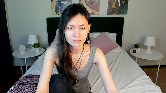 Snapshot of Emily_Strikeee chatting on January 2025 09:44:02 AM Emily Strikeee online show from January 2025 09:44:02 AM