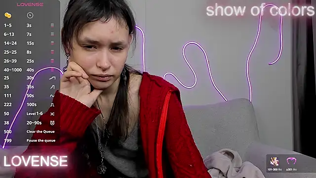 Snapshot of Emily_Strikeee chatting on January 2025 09:27:01 AM Emily Strikeee online show from January 2025 09:27:01 AM