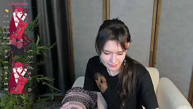 Snapshot of Emily_Strikeee chatting on February 2025 10:15:02 AM Emily Strikeee online show from February 2025 10:15:02 AM