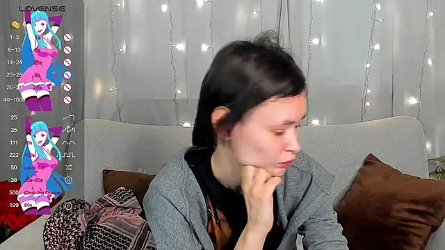 Snapshot of Emily_Strikeee chatting on March 2025 09:42:01 AM Emily Strikeee online show from March 2025 09:42:01 AM