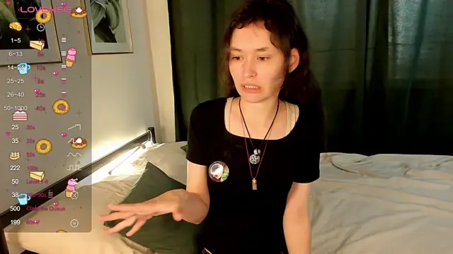 Snapshot of Emily_Strikeee chatting on September 2025 10:17:01 AM Emily Strikeee online show from September 2025 10:17:01 AM