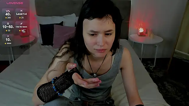 Snapshot of Emily_Strikeee chatting on October 2025 10:03:02 AM Emily Strikeee online show from October 2025 10:03:02 AM