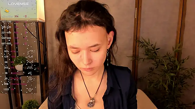 Snapshot of Emily_Strikeee chatting on October 2025 03:47:02 AM Emily Strikeee online show from October 2025 03:47:02 AM