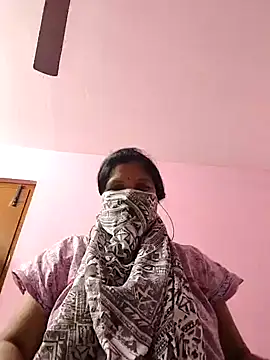 Lilly-queen online show from January 2025 07:17:02 PM