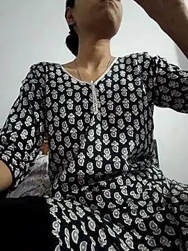 pikubaby online show from October 2025 07:05:01 PM