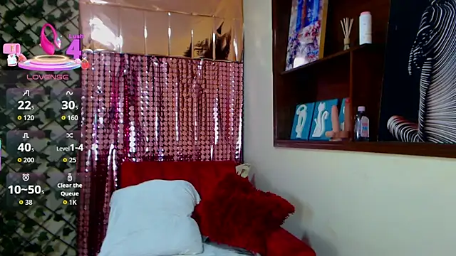 Madam dali online show from November 2025 01:07:02 PM