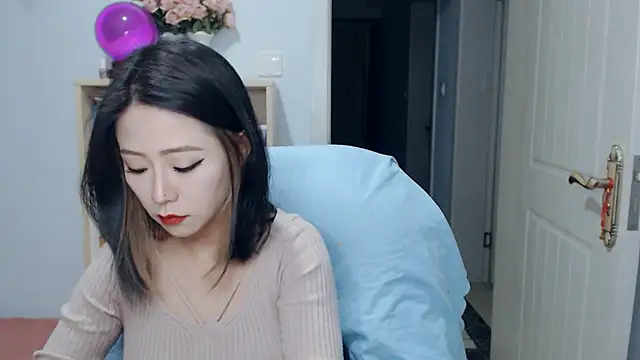 SuSushi728 online show from May 2026 03:17:01 PM