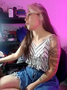 Tefannyy  online show from May 2026 01:38:01 PM