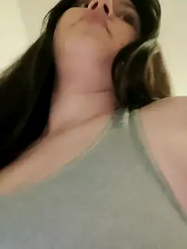 leeya lee online show from February 2025 12:48:02 AM