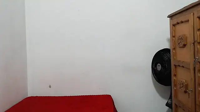 ariellth online show from May 2026 09:53:01 PM