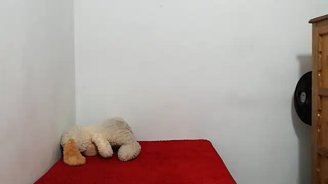 ariellth online show from May 2026 05:40:01 PM