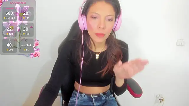 Snapshot of Selenakyle92_ chatting on March 2026 05:08:01 PM Selenakyle92 online show from March 2026 05:08:01 PM