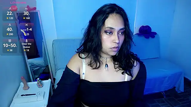 Snapshot of saba_the_courtesan chatting on December 2024 08:40:01 PM saba the courtesan online show from December 2024 08:40:01 PM