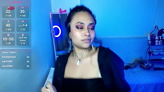 Snapshot of saba_the_courtesan chatting on December 2024 11:47:01 PM saba the courtesan online show from December 2024 11:47:01 PM