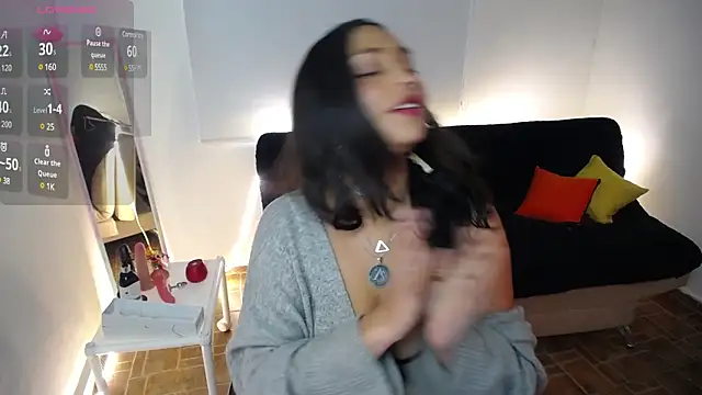 Snapshot of saba_the_courtesan chatting on December 2024 09:11:01 PM saba the courtesan online show from December 2024 09:11:01 PM