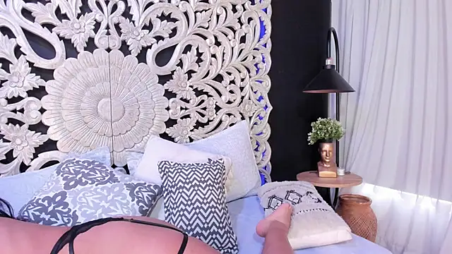 Mindy sweety online show from October 2025 11:40:01 AM