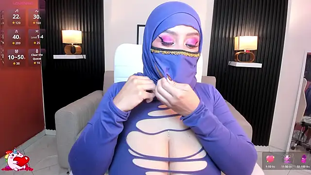 cloe sirena online show from October 2025 02:04:02 PM