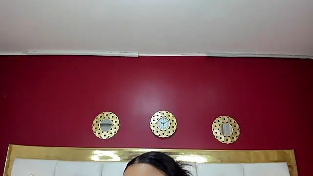 Snapshot of EileenBenzon chatting on January 2025 12:26:02 AM EileenBenzon online show from January 2025 12:26:02 AM