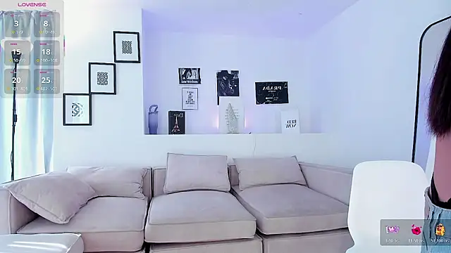 valka wolfe online show from January 2026 03:05:01 PM