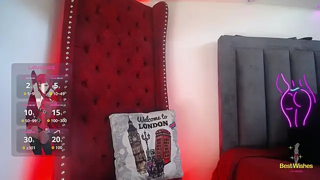 Snapshot of BiancaAntonelli chatting on November 2025 12:48:01 PM BiancaAntonelli online show from November 2025 12:48:01 PM