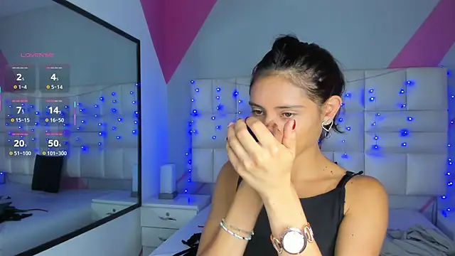 Salome rouse1 online show from September 2025 09:36:02 PM