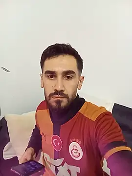 Snapshot of Atabey_65 chatting on February 2026 11:37:01 PM Atabey 65 online show from February 2026 11:37:01 PM