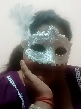 Snapshot of seemi_bhabhi chatting on January 2025 07:35:02 PM seemi bhabhi online show from January 2025 07:35:02 PM