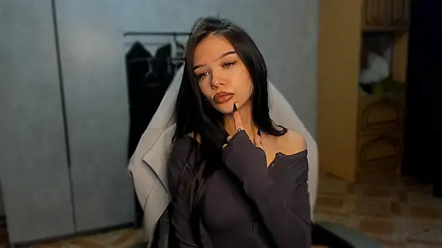 Snapshot of SweetyDeviliya chatting on May 2026 02:35:01 PM SweetyDeviliya online show from May 2026 02:35:01 PM
