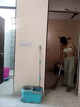 hottysameera online show from February 2025 05:09:01 AM