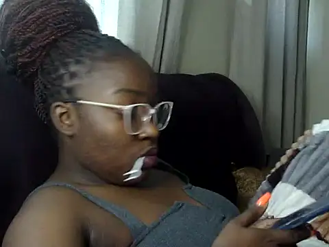 Chichii- online show from February 2026 03:29:01 PM