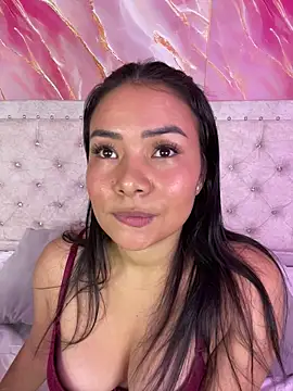 Snapshot of Rousse_blue chatting on February 2026 04:08:01 AM Rousse blue online show from February 2026 04:08:01 AM