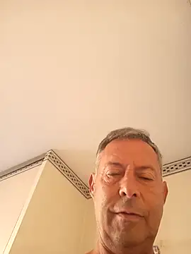 ActifBoy06 online show from October 2025 06:19:01 AM