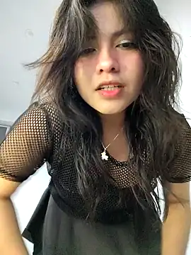 Snapshot of Elsa_sweet chatting on October 2025 04:10:02 AM Elsa sweet online show from October 2025 04:10:02 AM