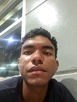 Snapshot of Reynold2608 chatting on January 2025 01:38:01 AM Reynold2608 online show from January 2025 01:38:01 AM