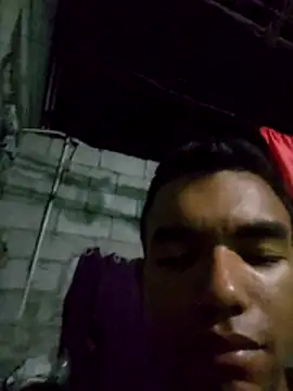 Reynold2608 online show from May 2026 02:09:02 AM