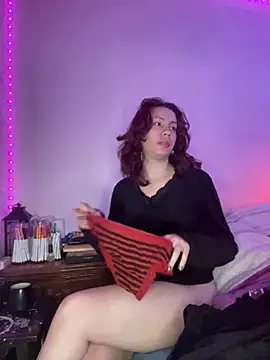 Snapshot of Nina-Chick777 chatting on February 2025 09:56:01 AM Nina-Chick777 online show from February 2025 09:56:01 AM