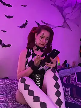 Snapshot of Nina-Chick777 chatting on October 2025 06:39:02 AM Nina-Chick777 online show from October 2025 06:39:02 AM