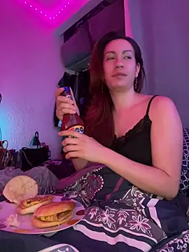 Nina-Chick777 online show from May 2026 07:15:02 AM