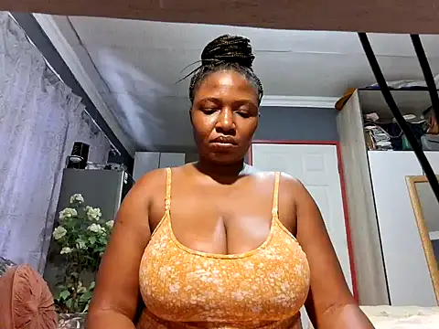 Snapshot of EbonyRose9 chatting on January 2025 09:30:02 AM EbonyRose9 online show from January 2025 09:30:02 AM