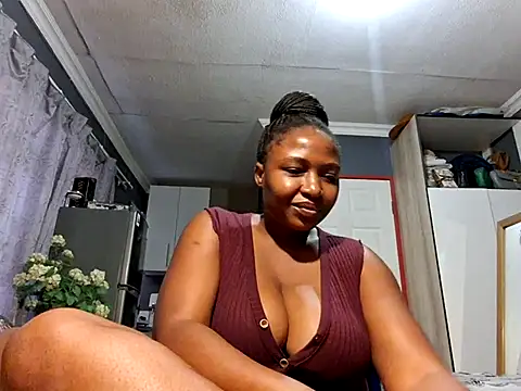 Snapshot of EbonyRose9 chatting on February 2025 07:34:02 AM EbonyRose9 online show from February 2025 07:34:02 AM