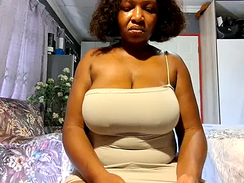 EbonyRose9 online show from April 2026 07:35:01 AM