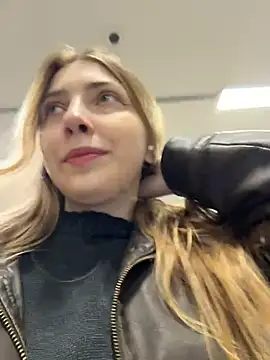 Sunny   Bunny online show from February 2026 01:07:02 PM