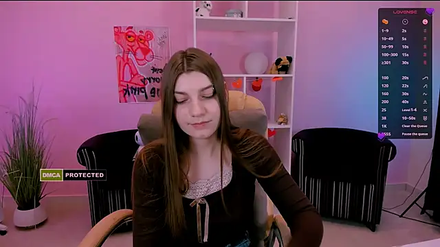 pure radiance1 online show from March 2025 01:18:02 PM